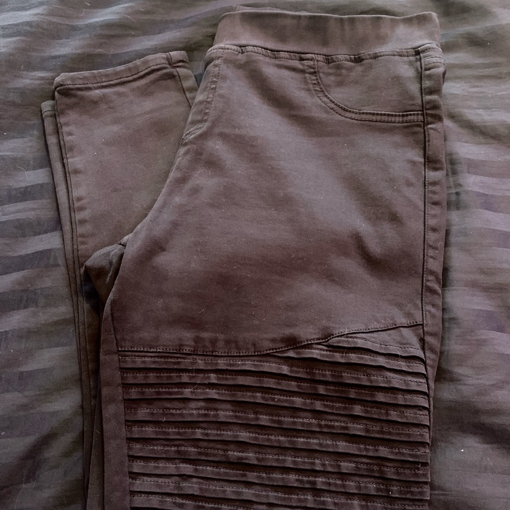 Black XL denim Fashion Nova Jeans.